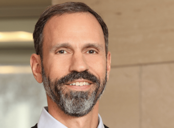 万事达卡任命 Craig Vosburg 为首席产品官,Linda Kirkpatrick 接任北美区总裁