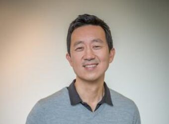 Visa任命Chris Suh为新任首席财务官