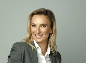 Your Bourse管理层变动：Elina Pedersen接任CEO，Andrey Vedikhin转任董事长