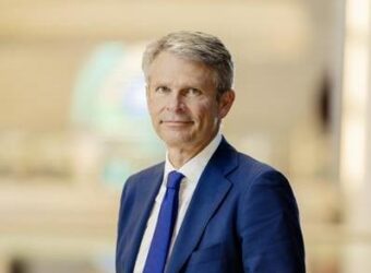 ABN AMRO监事会主席交接！Michiel Lap将于2026年4月22日接任Tom de Swaan，提名前UniCredit CEO Jean-Pierre Mustier加入监事会，强化战略