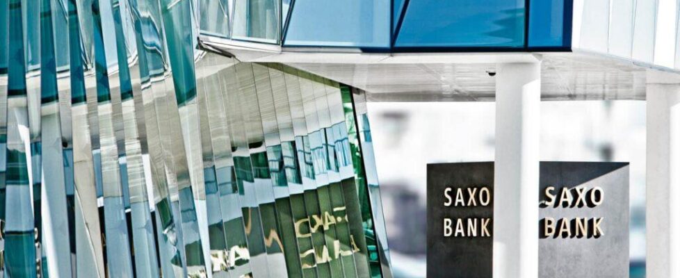 Saxo在新加坡推出AutoInvest自动投资功能！每月零佣金买入100+ETF，最高支持10只组合，无最低金额无锁定期，轻松实现长期分散投资与纪律性理财